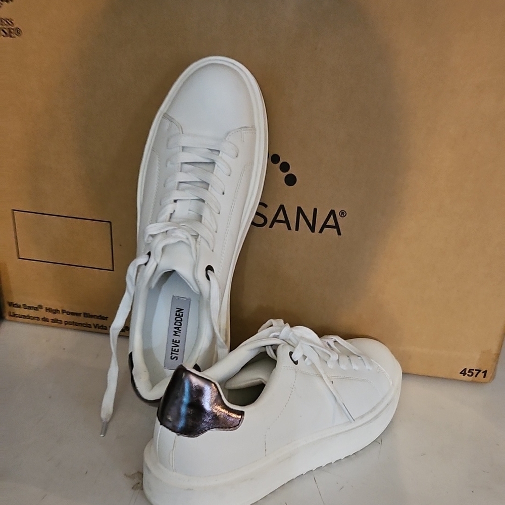 Steve Madden White Sneakers with Silver Accent